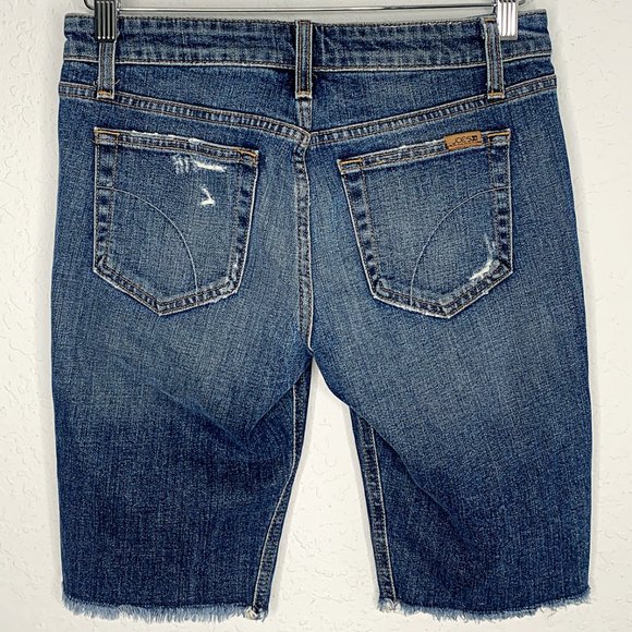 Joe's Jeans Finn Raw-Hem Boyfriend Bermuda Short in Meeka - Picture 3 of 7